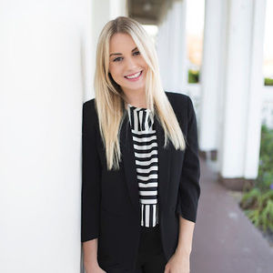 Meet your Posher, Ali